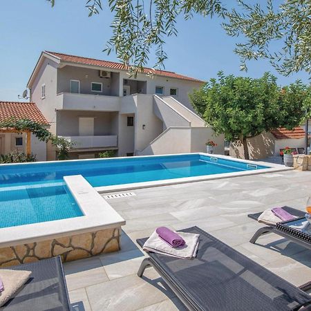 Nice Apartment In Blace With Wifi Exterior photo