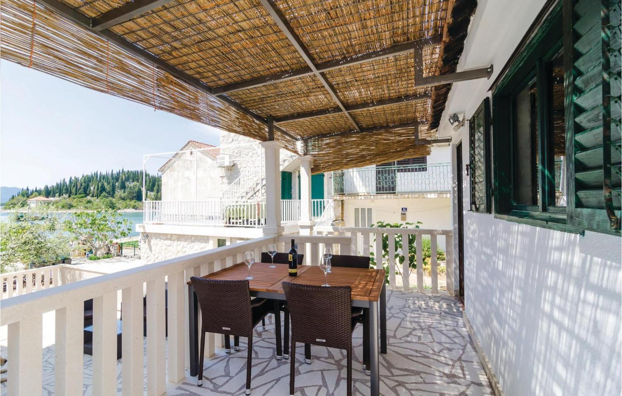 Nice Apartment In Blace With Wifi Exterior photo